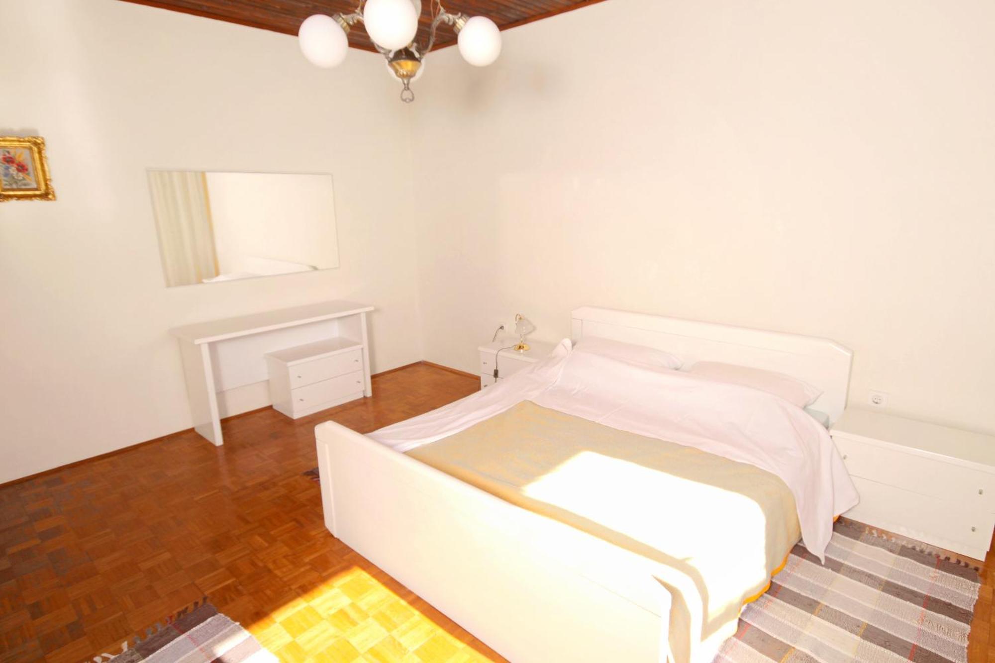 Apartments By The Sea Privlaka, Zadar - 666 Pokój zdjęcie